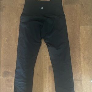 Lululemon crop pants size 6